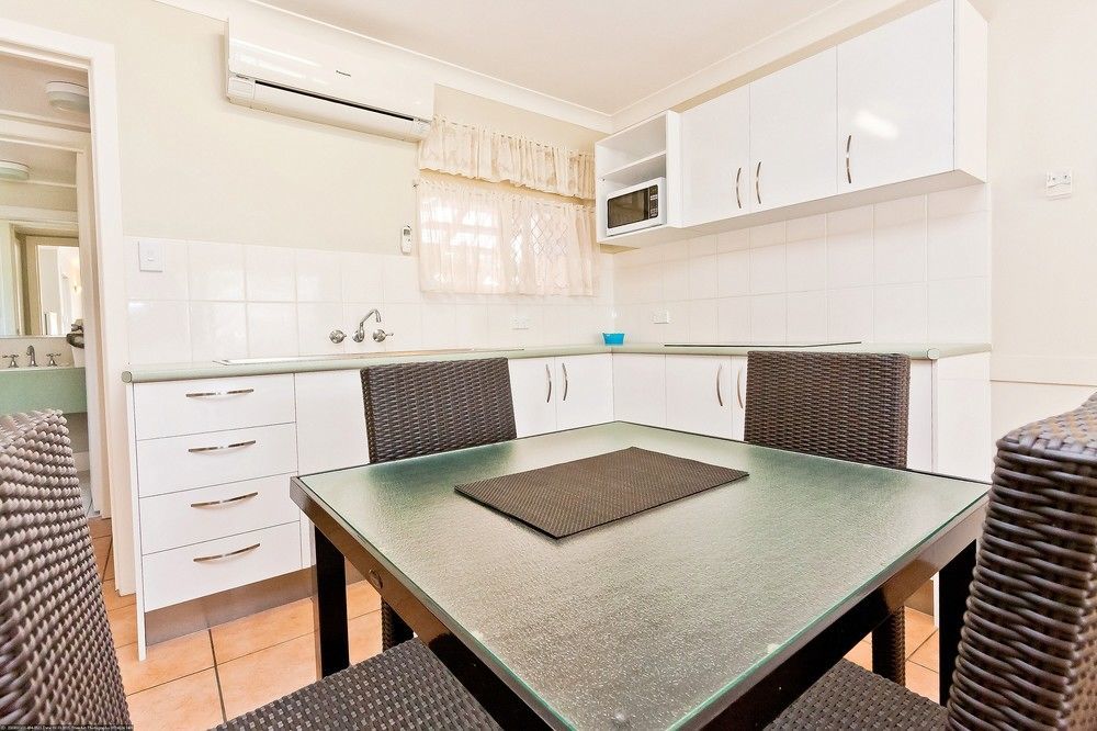 Silver Sands Apartments Hervey Bay Exterior photo