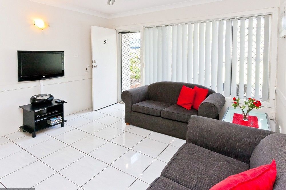 Silver Sands Apartments Hervey Bay Exterior photo