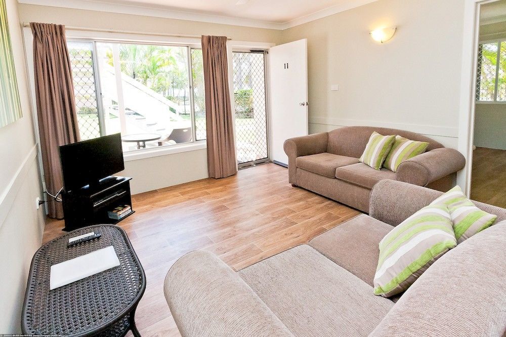 Silver Sands Apartments Hervey Bay Exterior photo
